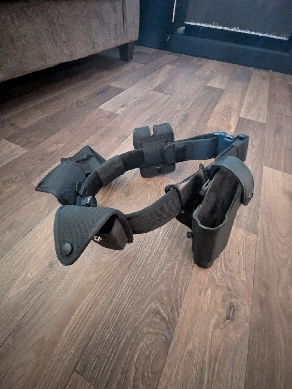 Black Tactical Duty Belt with Holster and Pouches - Picture 6 of 6